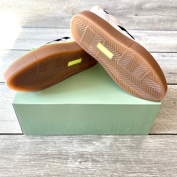 adidas x IVY PARK Supersleek 72 - Picture 4 of 16